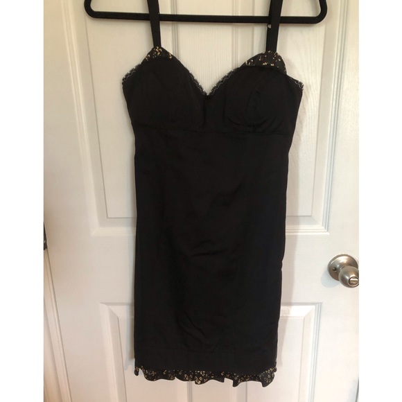 Dress - Picture 1 of 5